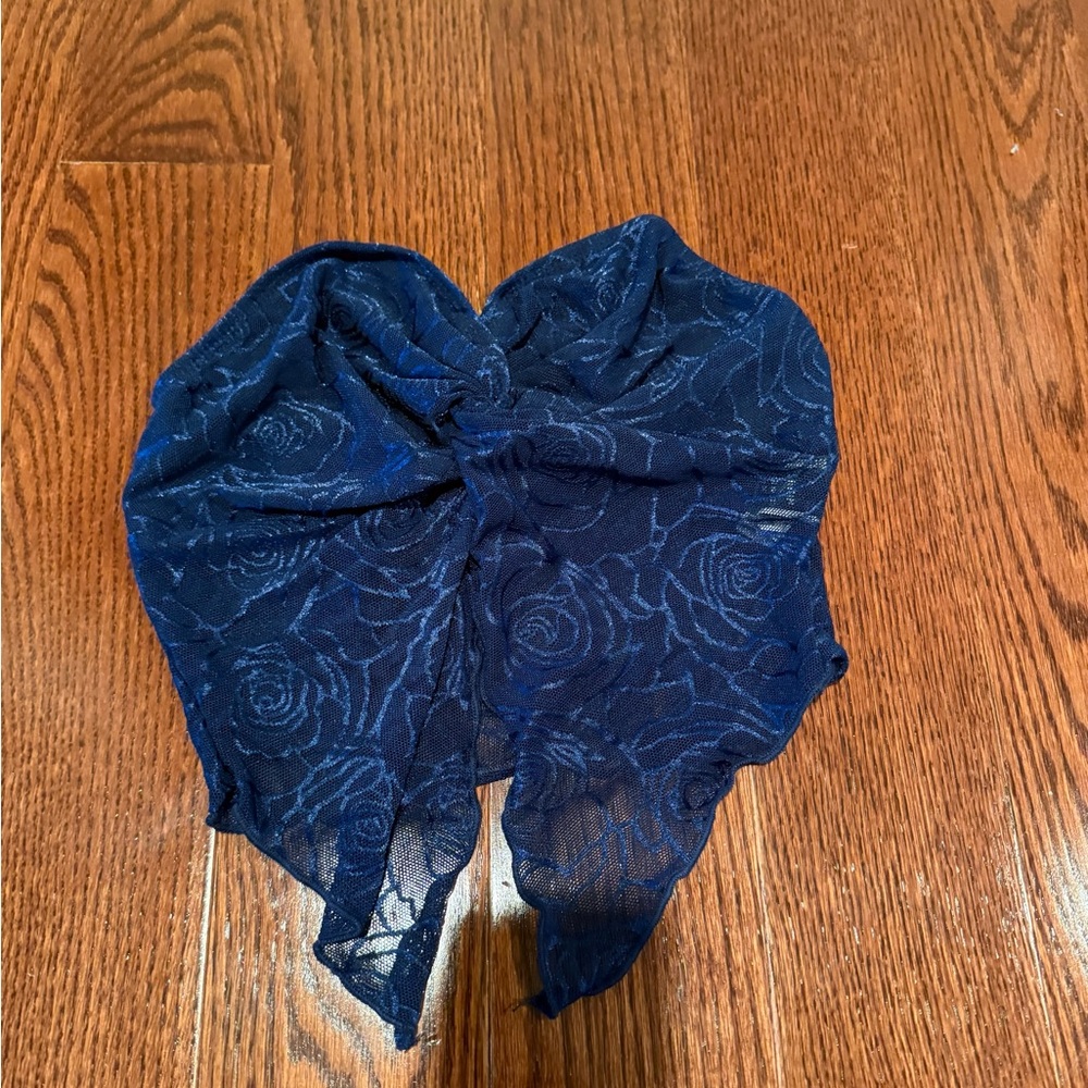 Elegant Blue Lace Scarf